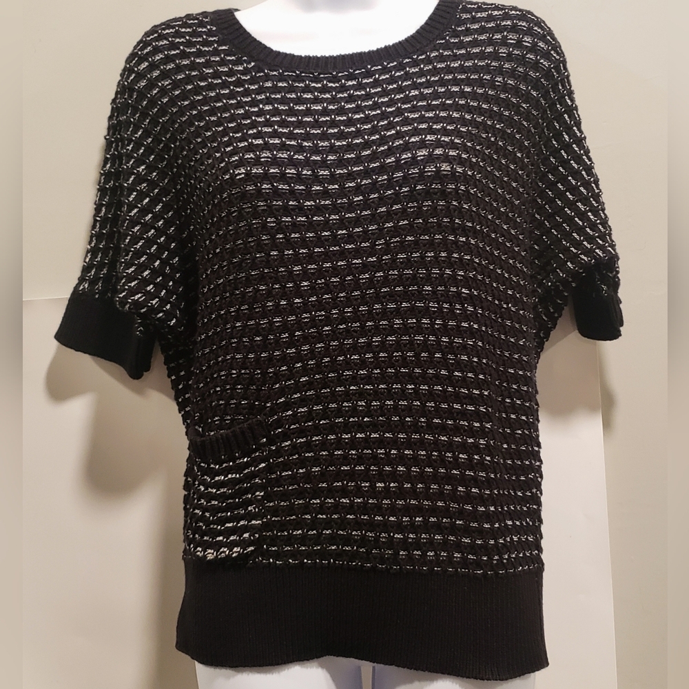 LOFT Women' Black White Chunky Waffle Knit ,Dolman Short Sleeve Sweater SZ SMALL